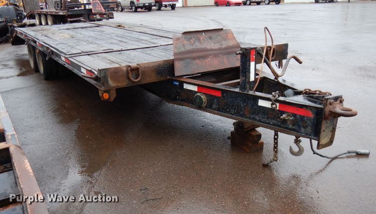 image for item HR9170 2003 equipment trailer