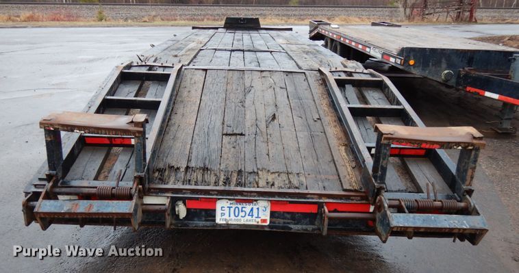 image for item HR9170 2003 equipment trailer