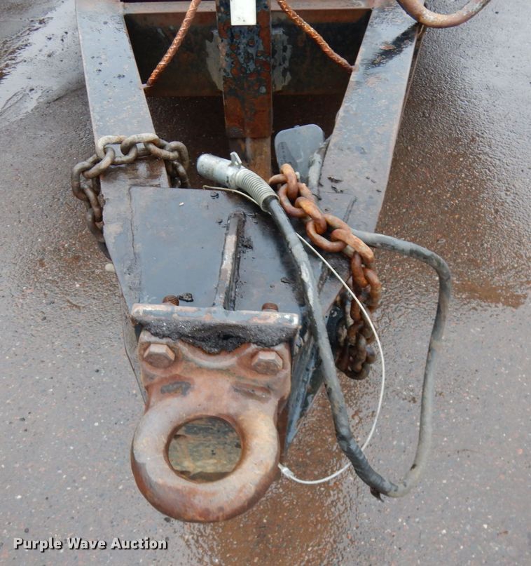 image for item HR9170 2003 equipment trailer