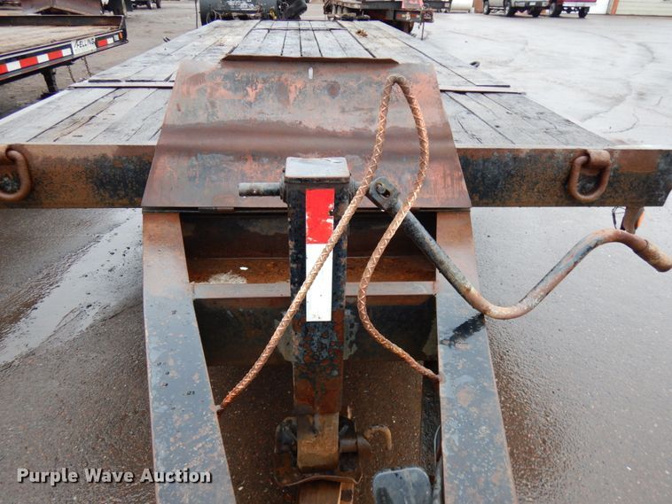 image for item HR9170 2003 equipment trailer