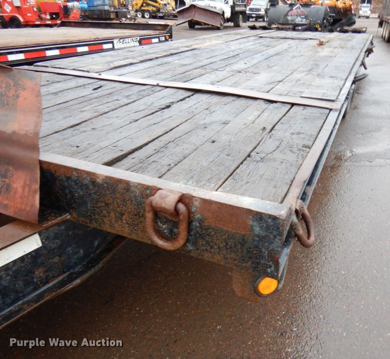 image for item HR9170 2003 equipment trailer