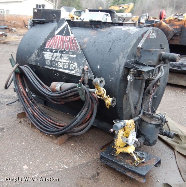 image for item HR9172 Oil distributor tank bed