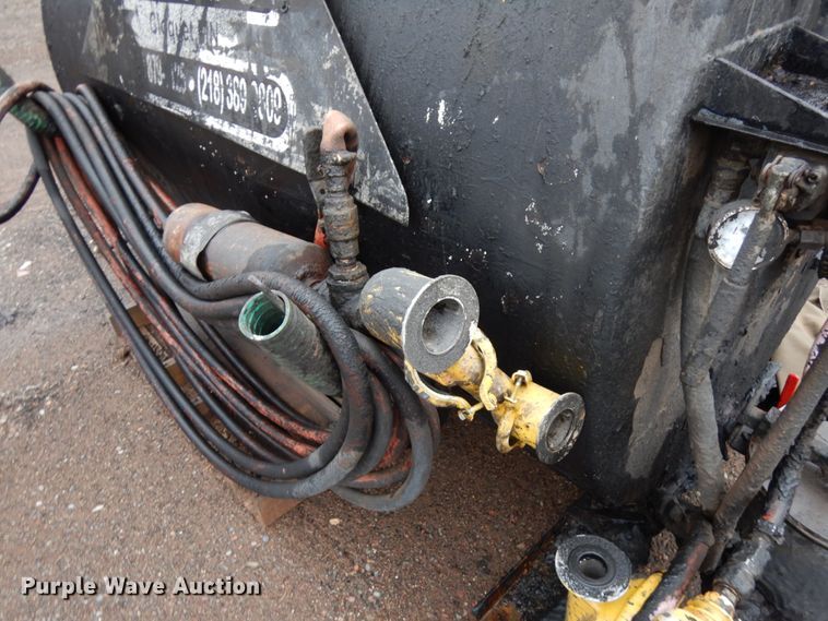 image for item HR9172 Oil distributor tank bed