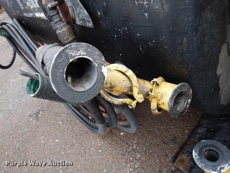 image for item HR9172 Oil distributor tank bed