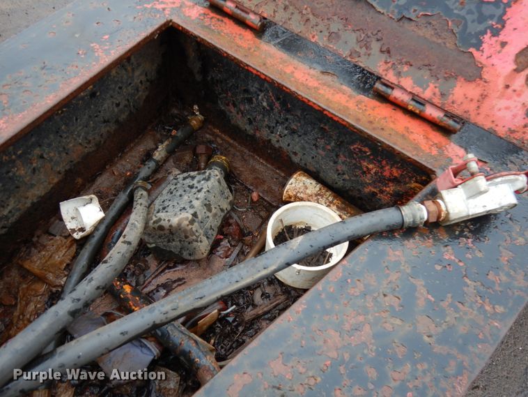 image for item HR9173 1989 Superior equipment trailer