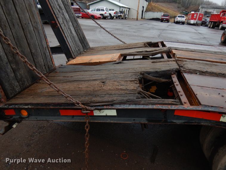 image for item HR9173 1989 Superior equipment trailer