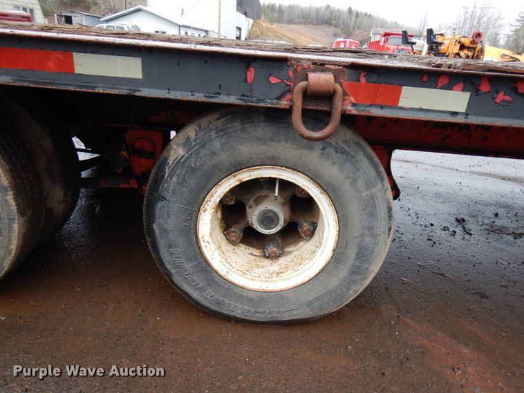 image for item HR9173 1989 Superior equipment trailer