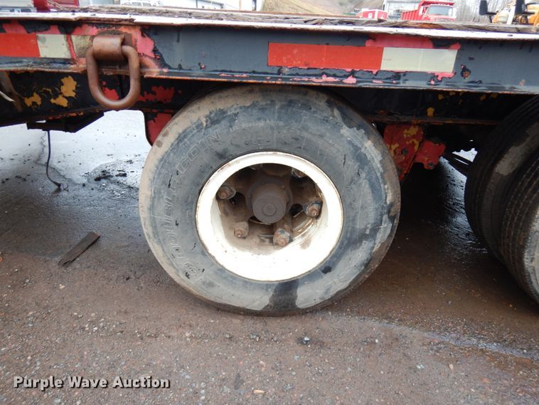 image for item HR9173 1989 Superior equipment trailer