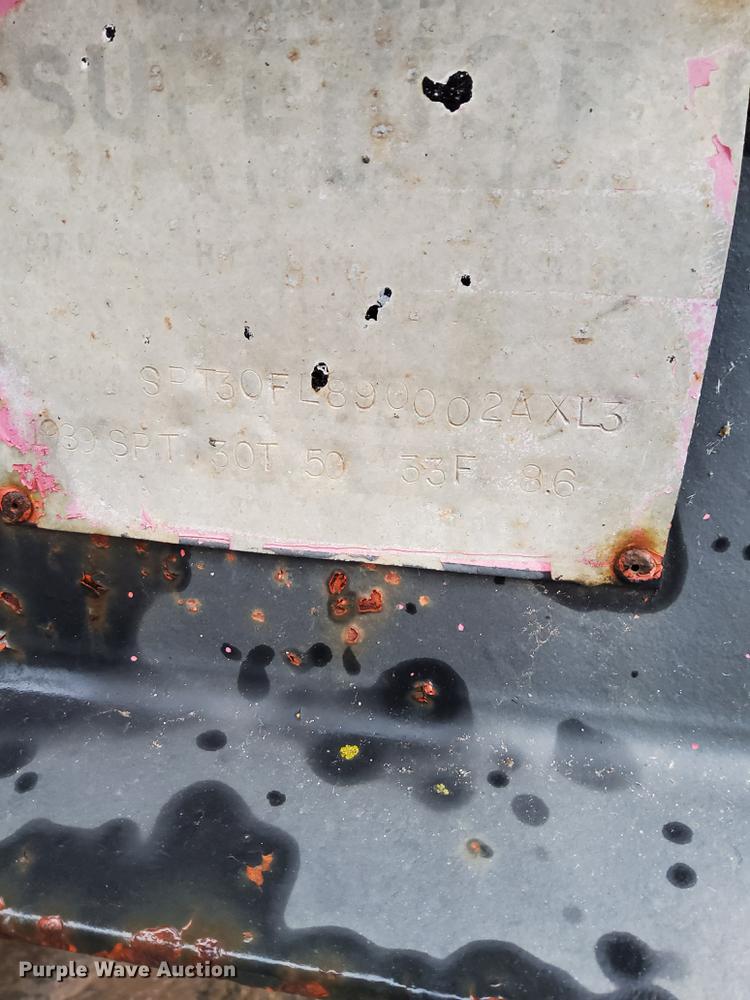 image for item HR9173 1989 Superior equipment trailer