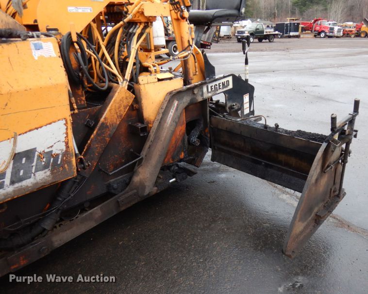 image for item HR9174 2005 LeeBoy L8500T  paver