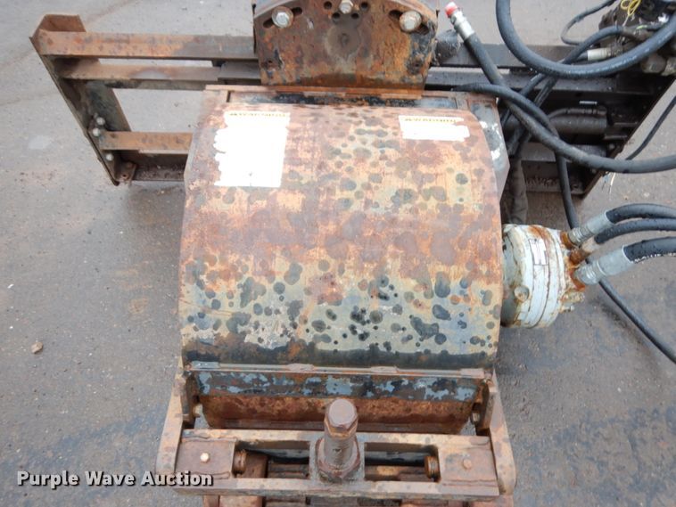 image for item HR9175 Skid steer cold planer