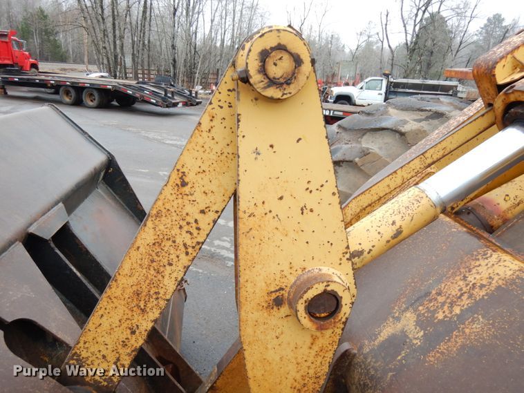 image for item HR9179 Ford A66  wheel loader