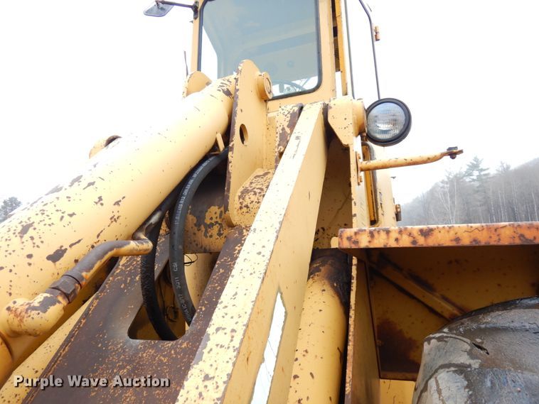 image for item HR9179 Ford A66  wheel loader