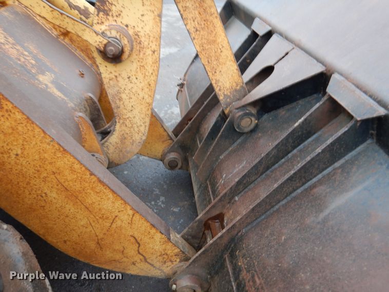 image for item HR9179 Ford A66  wheel loader