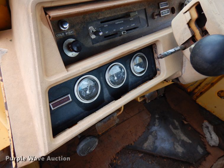 image for item HR9179 Ford A66  wheel loader