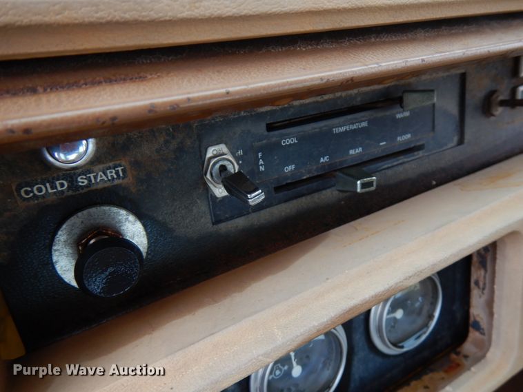 image for item HR9179 Ford A66  wheel loader