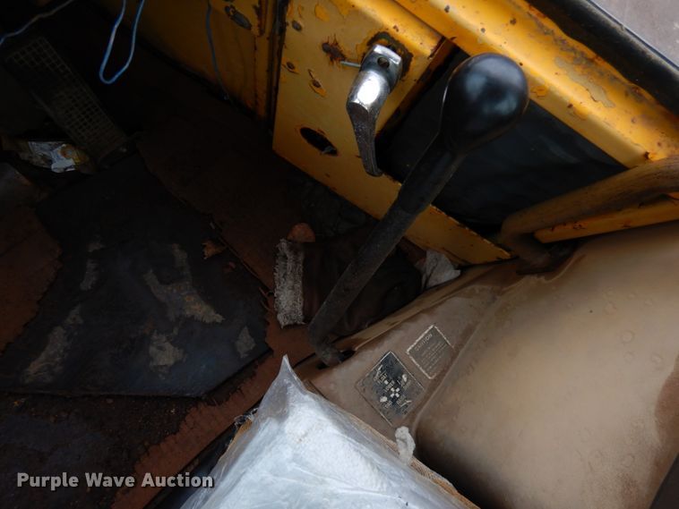 image for item HR9179 Ford A66  wheel loader