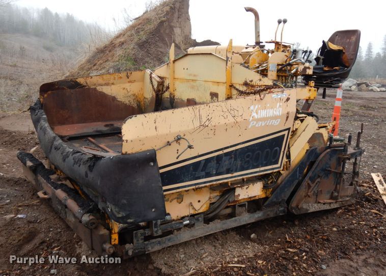 image for item HR9181 LeeBoy 8000  paver