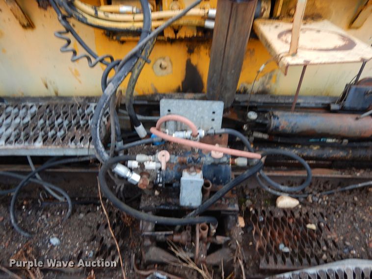 image for item HR9181 LeeBoy 8000  paver