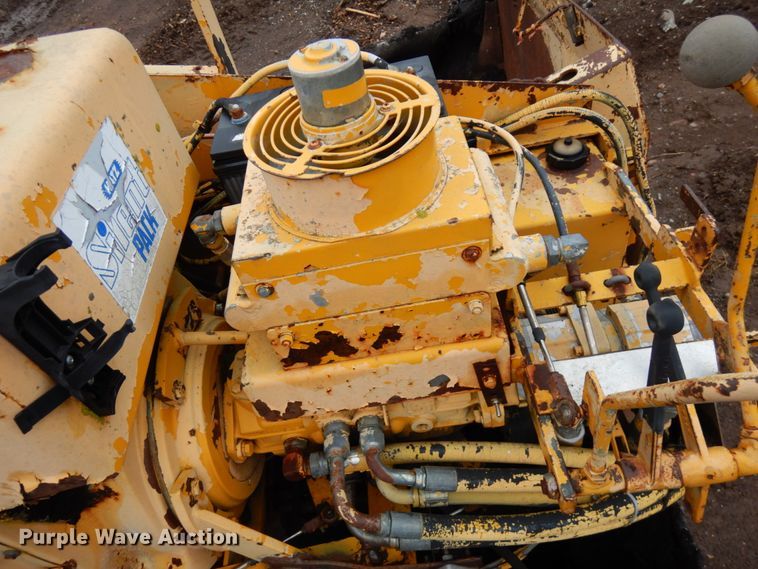 image for item HR9181 LeeBoy 8000  paver