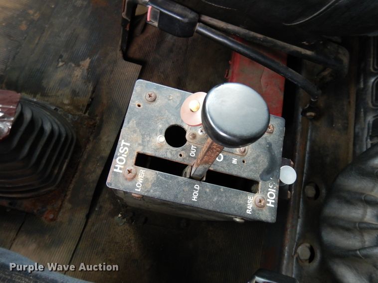 image for item HR9182 1997 Mack RD688S  dump truck