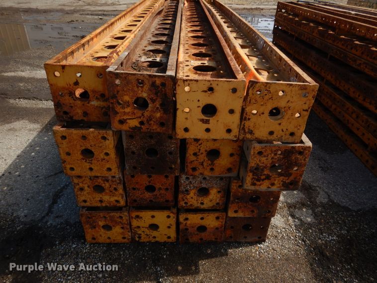 image for item HU9237 (88) EFCO Super Stud concrete forms