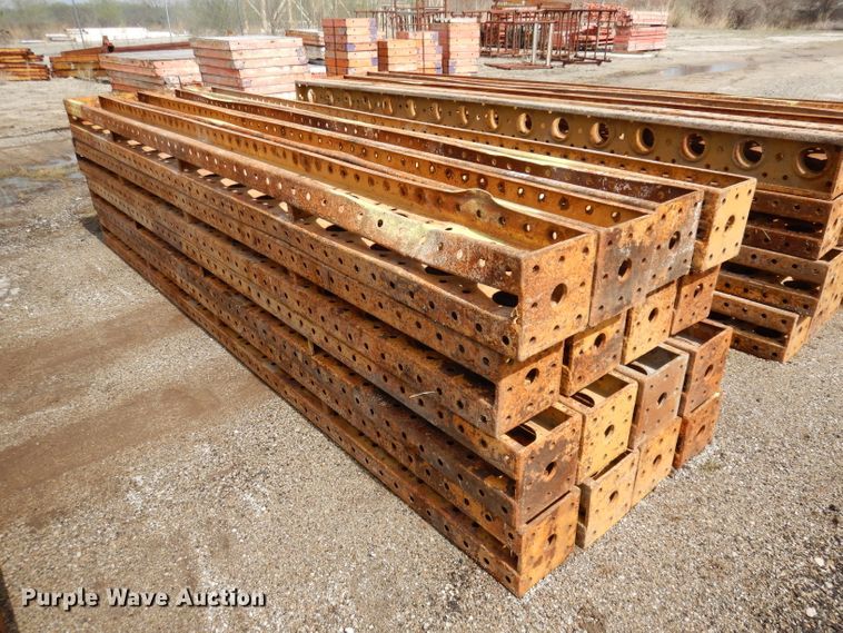 image for item HU9237 (88) EFCO Super Stud concrete forms