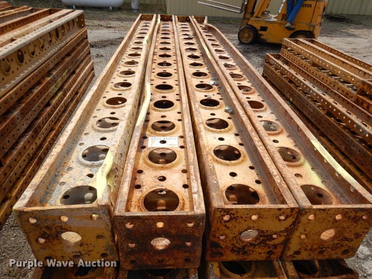 image for item HU9237 (88) EFCO Super Stud concrete forms