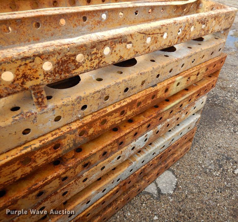 image for item HU9237 (88) EFCO Super Stud concrete forms