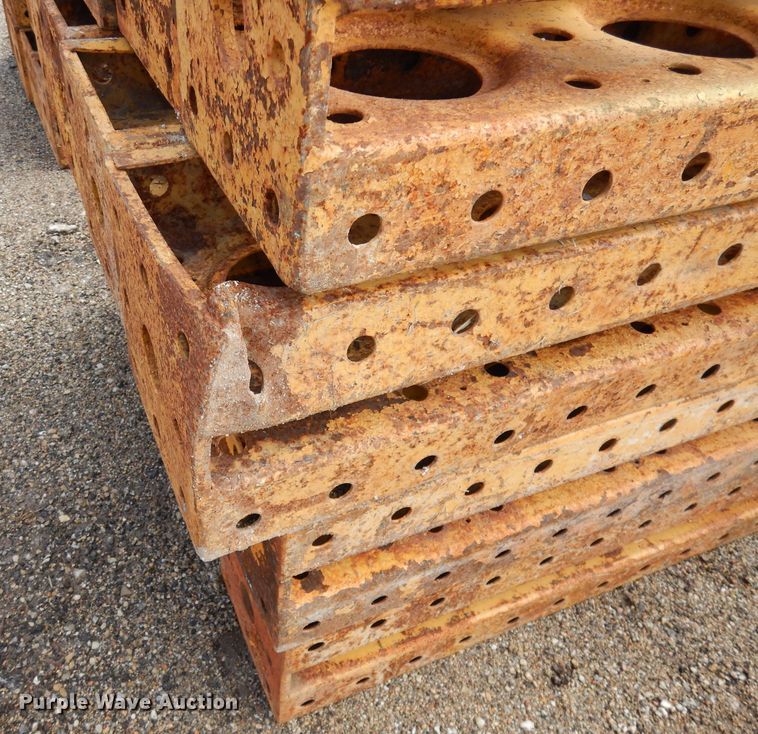 image for item HU9237 (88) EFCO Super Stud concrete forms