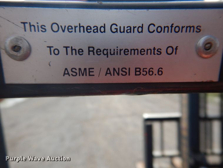 image for item HX9190 2005 Moffett M5500  forklift