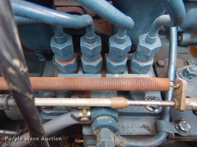 image for item HX9190 2005 Moffett M5500  forklift