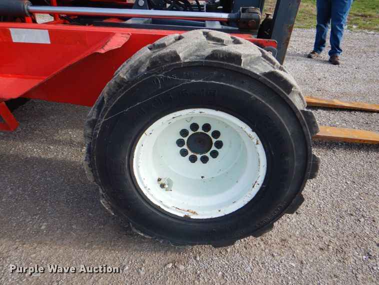 image for item HX9190 2005 Moffett M5500  forklift