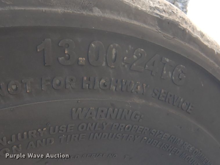 image for item HX9195 Terex SS-842  telehandler