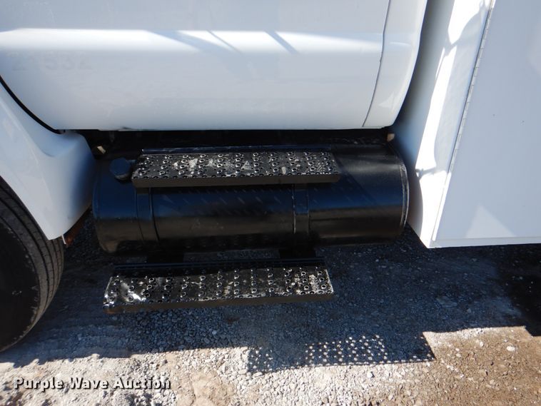 image for item HX9203 2008 Ford F750  utility / service truck