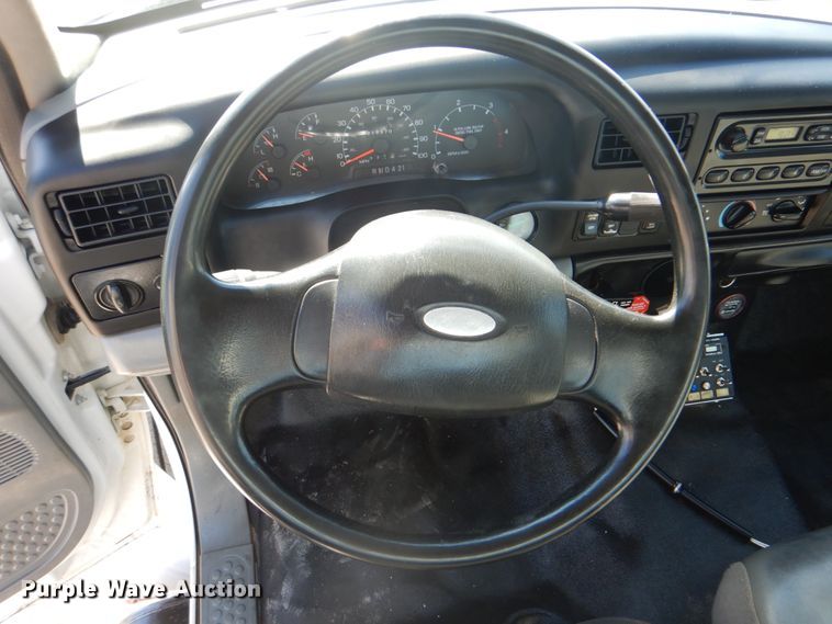 image for item HX9203 2008 Ford F750  utility / service truck