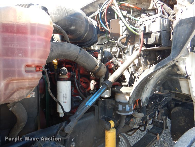 image for item HX9203 2008 Ford F750  utility / service truck