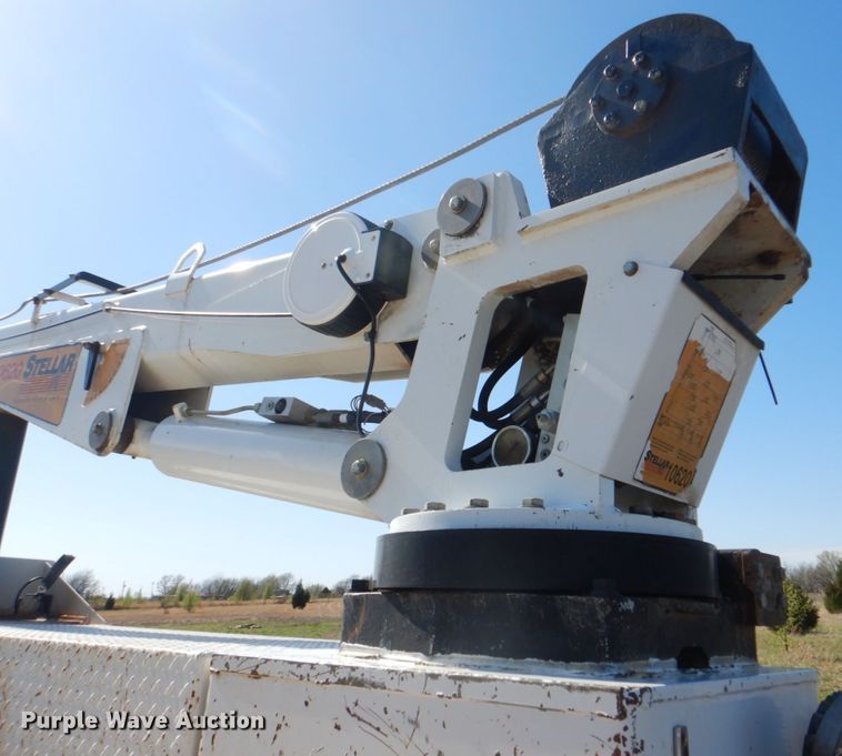 image for item HX9203 2008 Ford F750  utility / service truck