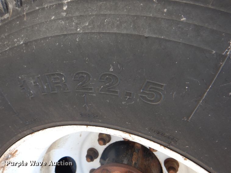 image for item HX9203 2008 Ford F750  utility / service truck