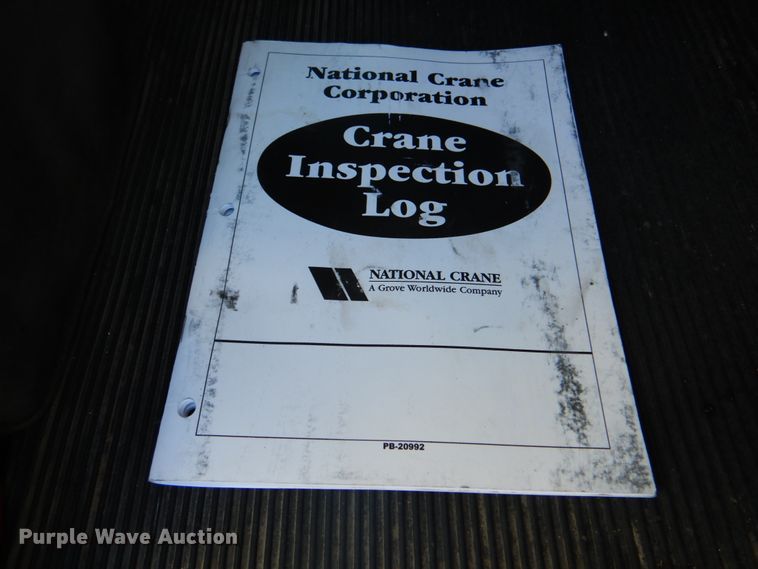 image for item HX9204 2010 Kenworth T800  crane truck