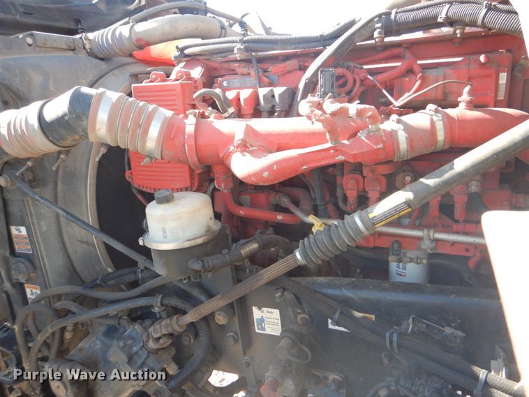 image for item HX9204 2010 Kenworth T800  crane truck