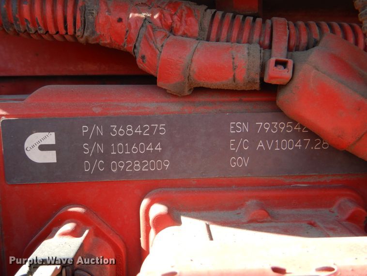 image for item HX9204 2010 Kenworth T800  crane truck