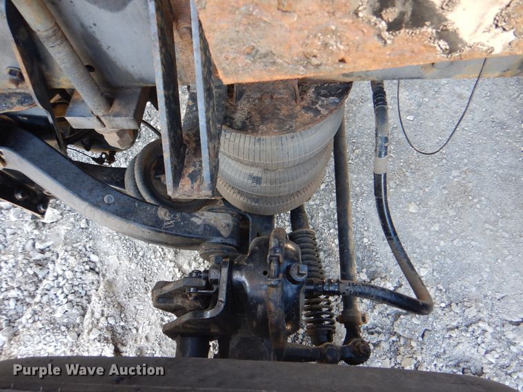 image for item HX9204 2010 Kenworth T800  crane truck