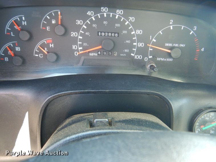 image for item HX9208 2006 Ford F750 Super Duty XL  bucket truck