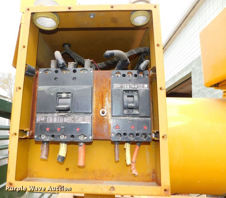 image for item HX9251 1993 Caterpillar SR4  generator