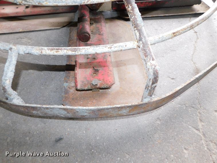 image for item HX9252 Edco T364B-5.5H power trowel