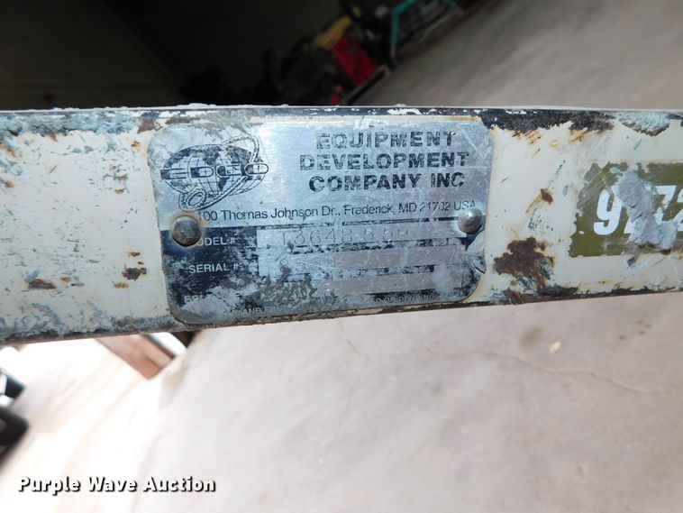 image for item HX9252 Edco T364B-5.5H power trowel