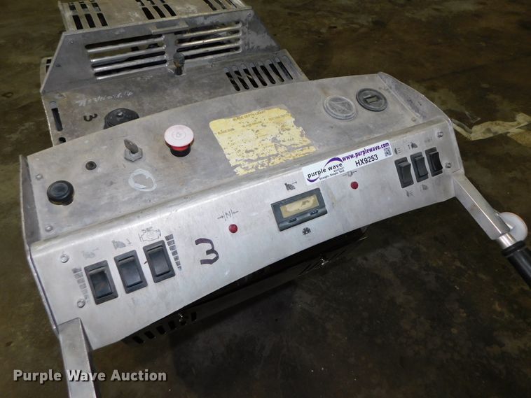 image for item HX9253 2012 Husqvarna Soff-Cut X4200 SAW-EPA concrete saw