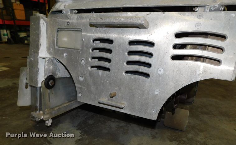 image for item HX9253 2012 Husqvarna Soff-Cut X4200 SAW-EPA concrete saw