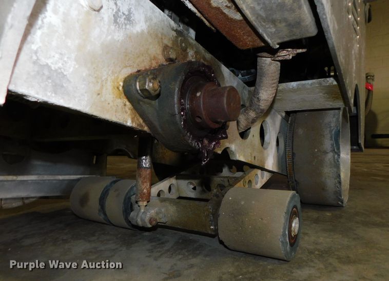 image for item HX9253 2012 Husqvarna Soff-Cut X4200 SAW-EPA concrete saw